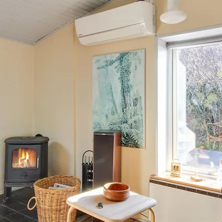 بيت للعطل Erno - 20m From The Sea By Interhome إيسبيرغ