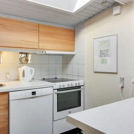 بيت للعطل Erno - 20m From The Sea By Interhome إيسبيرغ