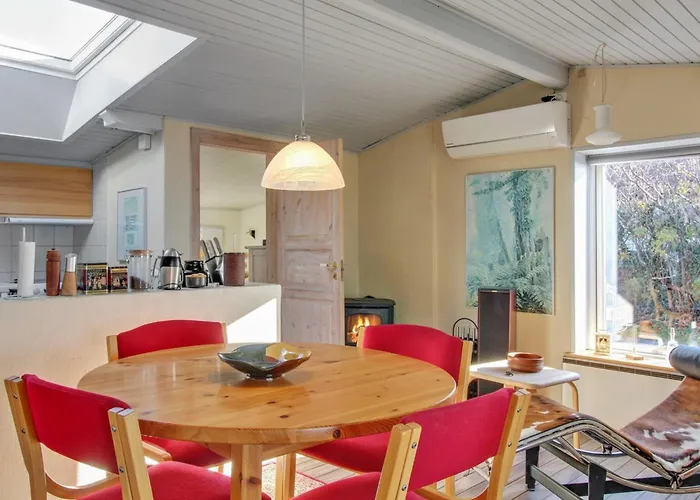 Erno - 20m From The Sea By Interhome *