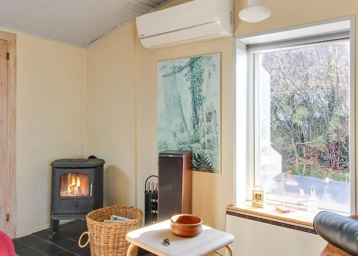 Erno - 20m From The Sea By Interhome